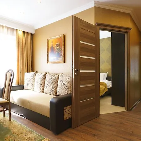 Antoniasluxapart Free Parking Ryga